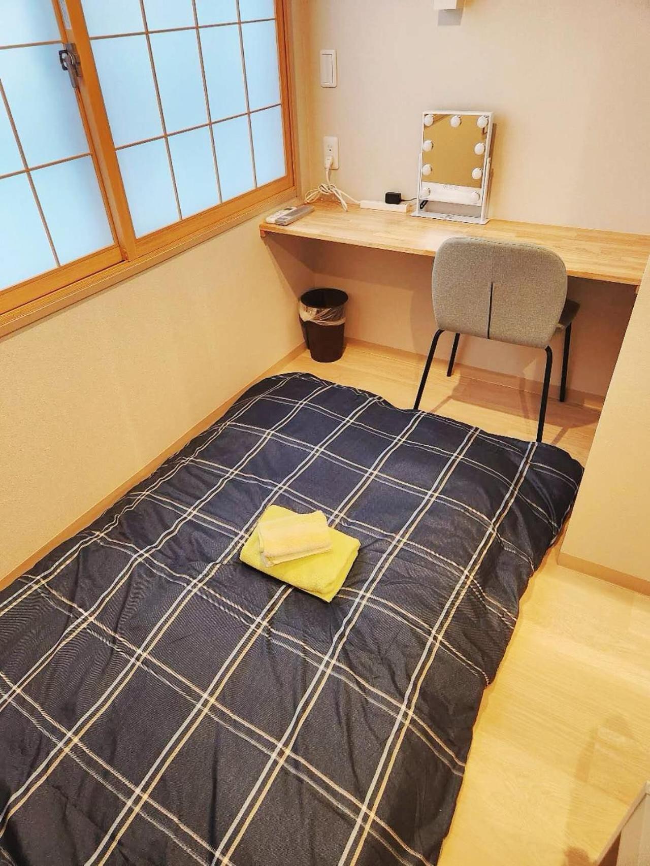 Tamatsukan 玉津館, Kansai Airport 關西空港 57 Mins, Namba 6 Mins, Nihonbashi 4 Mins, Universal Studio 37 Mins, Nara 30 Mins, Walk Jr Tsuruhashi 7 Mins, Early Check In Osaka Buitenkant foto